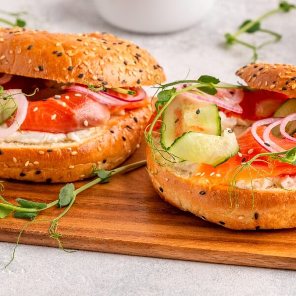 bagel-and-salmon-lox-with-cream